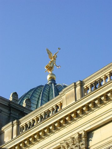 P-2000-12-05 2722